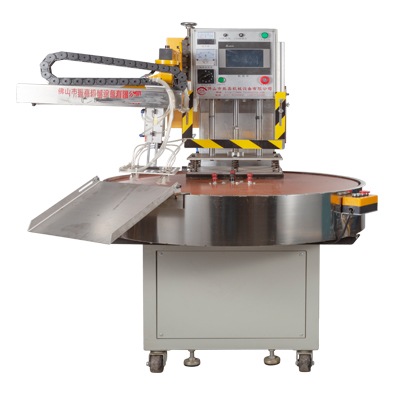 指甲鉗吸塑紙卡包裝機(jī)