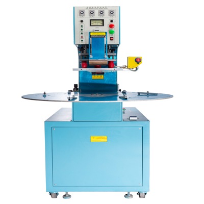 衛(wèi)浴花灑管吸塑包裝機(jī)