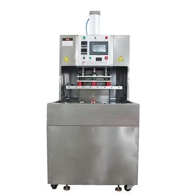 特衛(wèi)強(qiáng)醫(yī)療吸塑包裝機(jī)